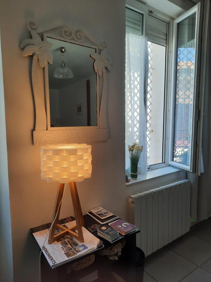 נים Agreable Appartement T2 Proche Centre מראה חיצוני תמונה